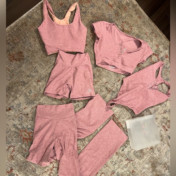 💕Bombshell Pink Soft set‼️ - Picture 6 of 7